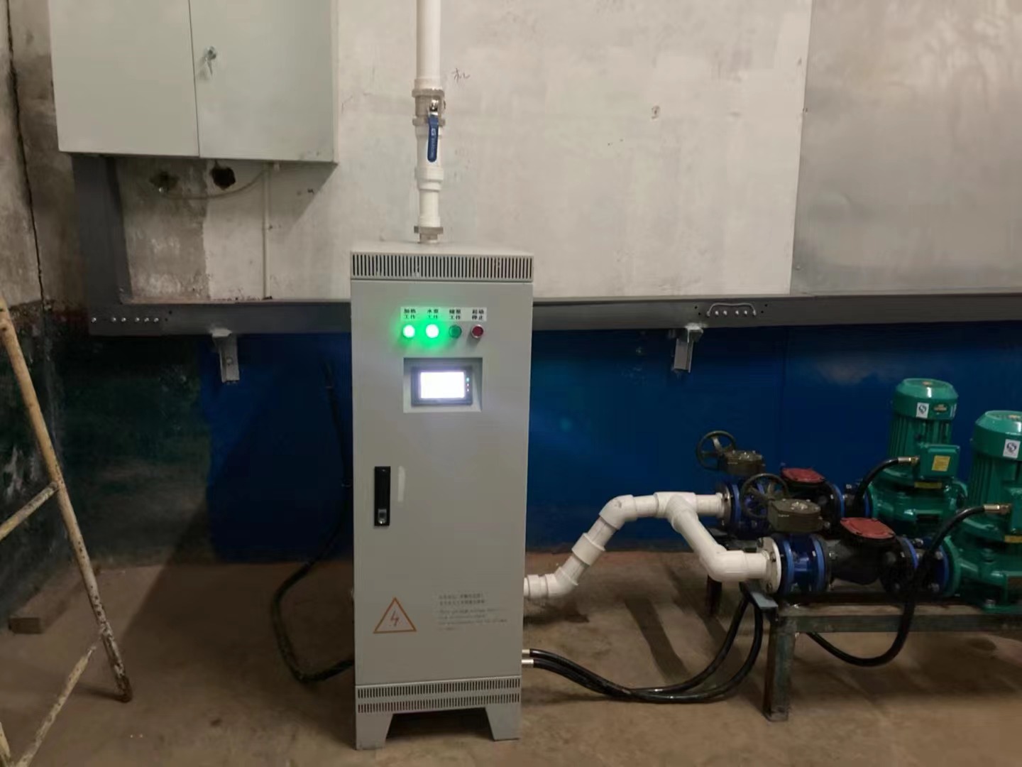 家用电磁采暖炉 家用电磁采暖炉